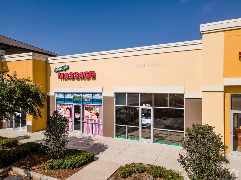 More Photos Of 8910 Turkey Lake Rd, Orlando Unknown For Lease