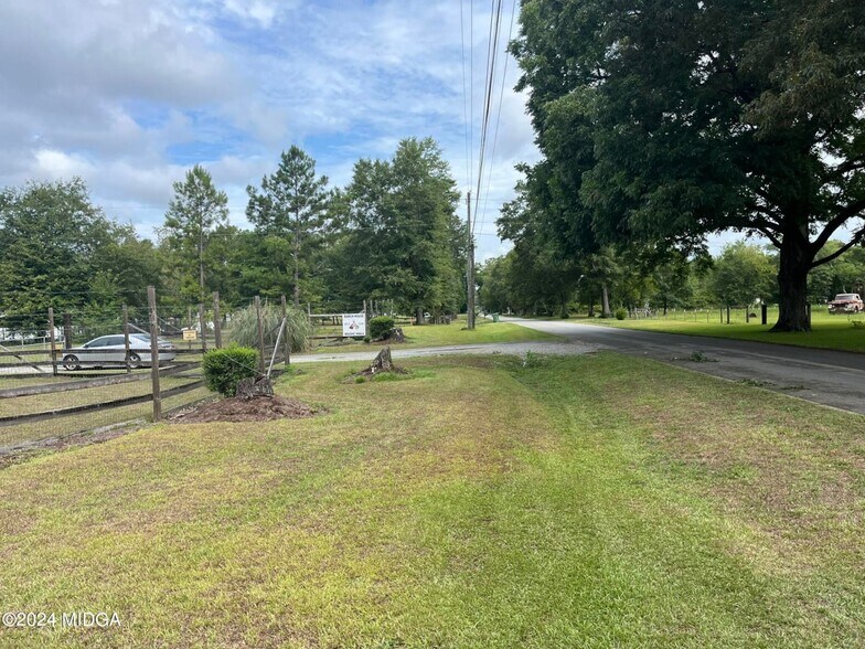 More Photos Of 381 Elam Rd, Gordon Lodge Meeting Hall For Sale