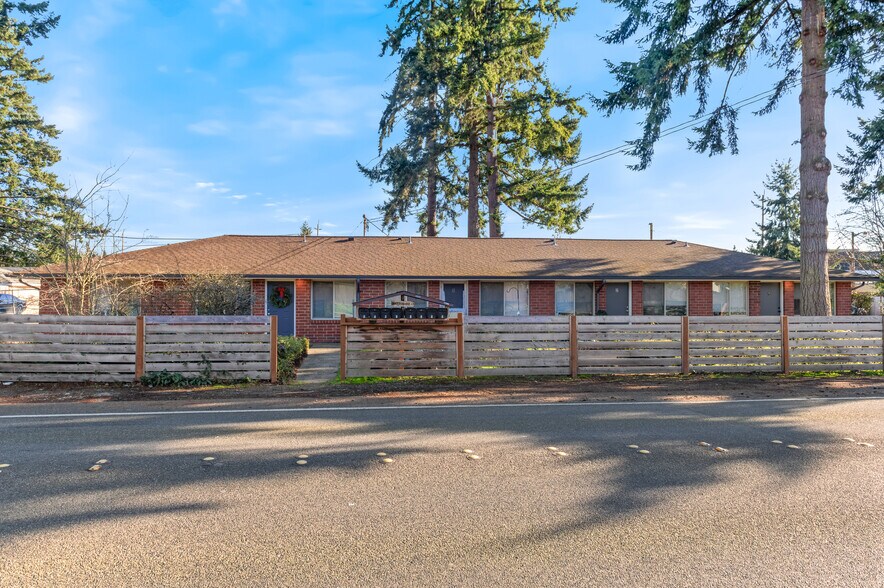 More Photos Of 19207 60th Ave W, Lynnwood Apartments For Sale
