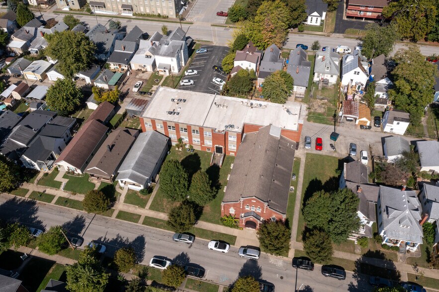 More Photos Of 1743 Culbertson Ave, New Albany Apartments For Sale