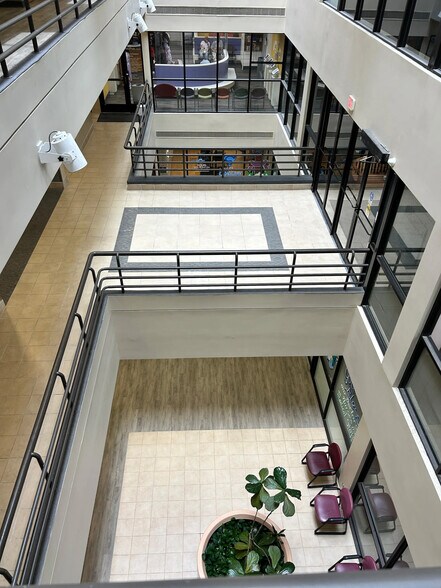 More Photos Of 7350 Van Dusen Rd, Laurel Medical For Lease