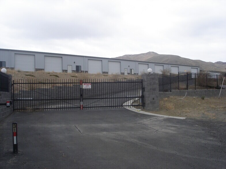 More Photos Of 31 Carry Way, Mound House Warehouse For Lease