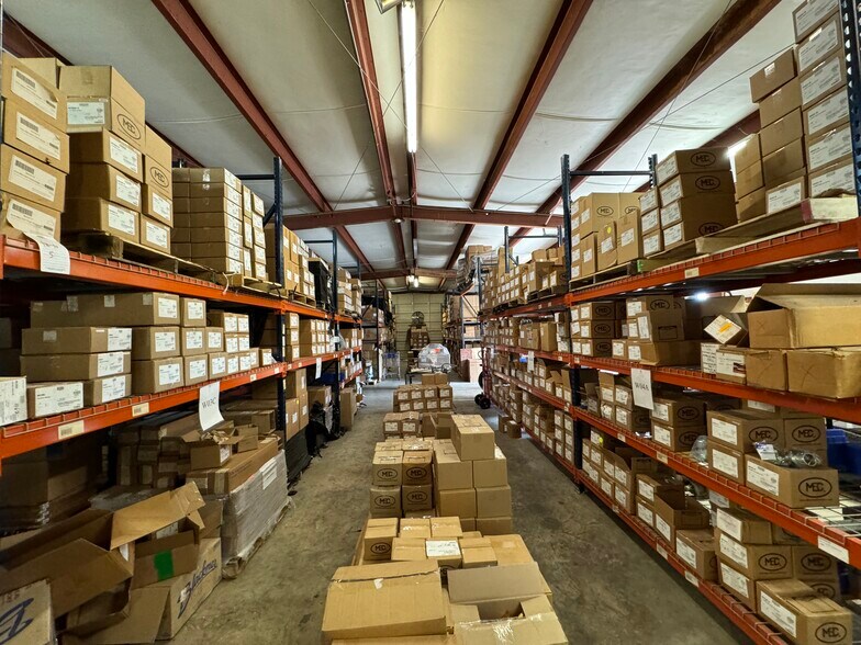 More Photos Of 7074 302 Industrial Dr, Southaven Storefront Retail Office For Lease