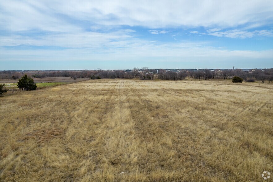 More Photos Of W. Prosper Trl at Armstrong L Trl, Prosper Medical For Sale