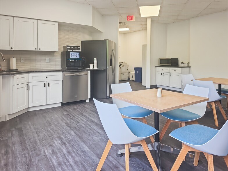 More Photos Of 1099 White Horse Rd, Voorhees Coworking Space