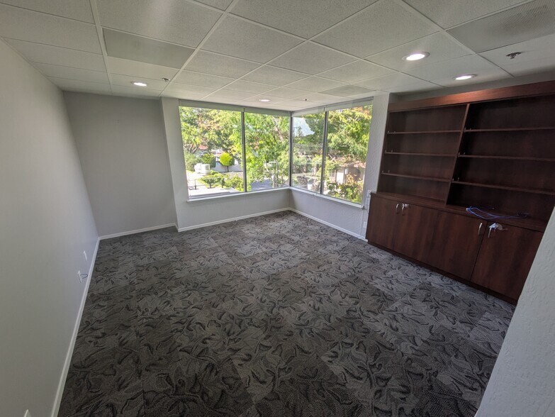 More Photos Of 2039 Forest Ave, San Jose Medical For Sale