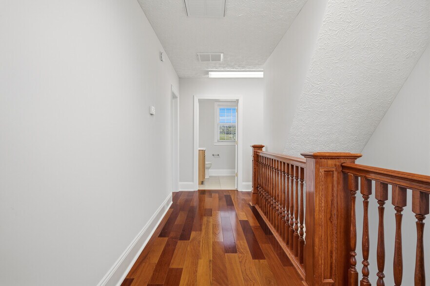 More Photos Of 6245 University Park Dr, Radford Office Residential For Sale