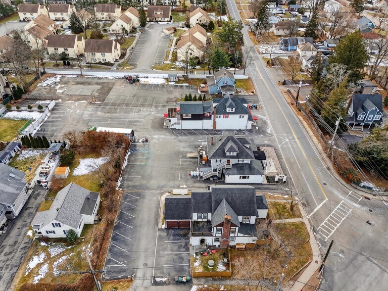 More Photos Of 2002 E Main St, Mohegan Lake Multifamily For Sale