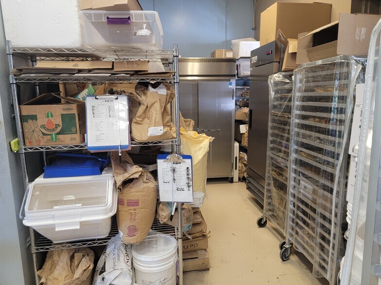 More Photos Of 2550 Highway 82, Glenwood Springs Showroom For Sale