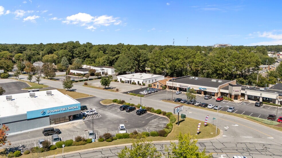 More Photos Of 301 Plaza Dr, Greenville Office Residential For Lease