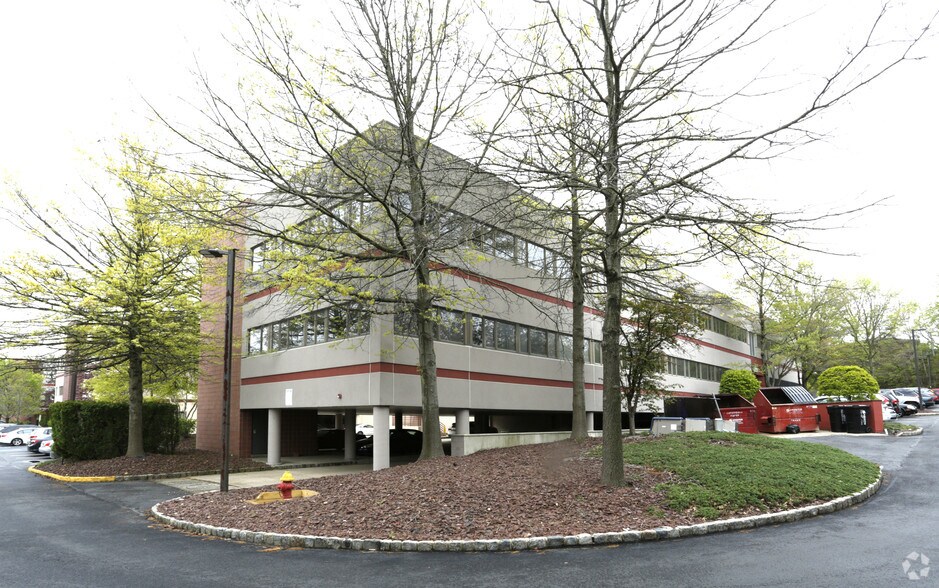 More Photos Of 200 Perrine Rd, Old Bridge Medical For Sale