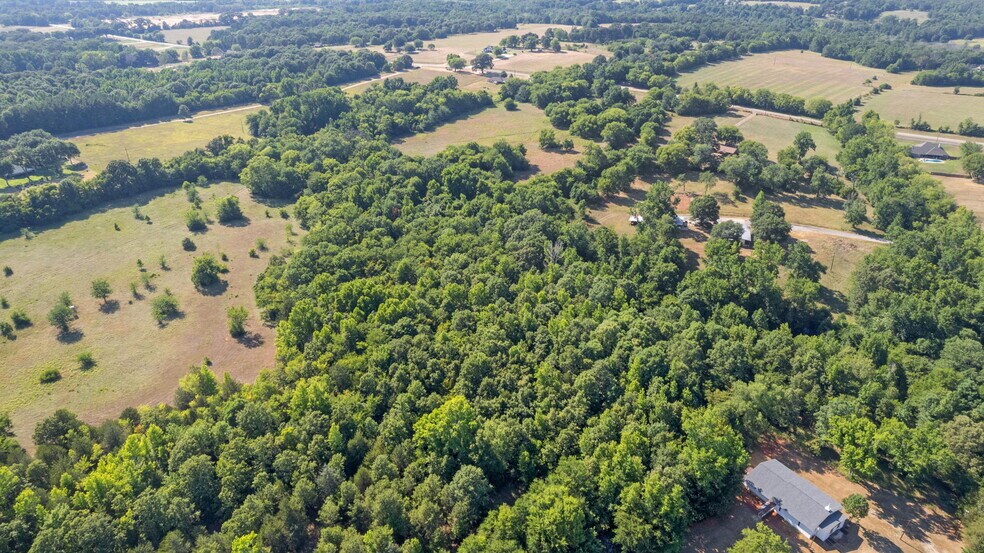More Photos Of CR 496, Lindale Land For Sale