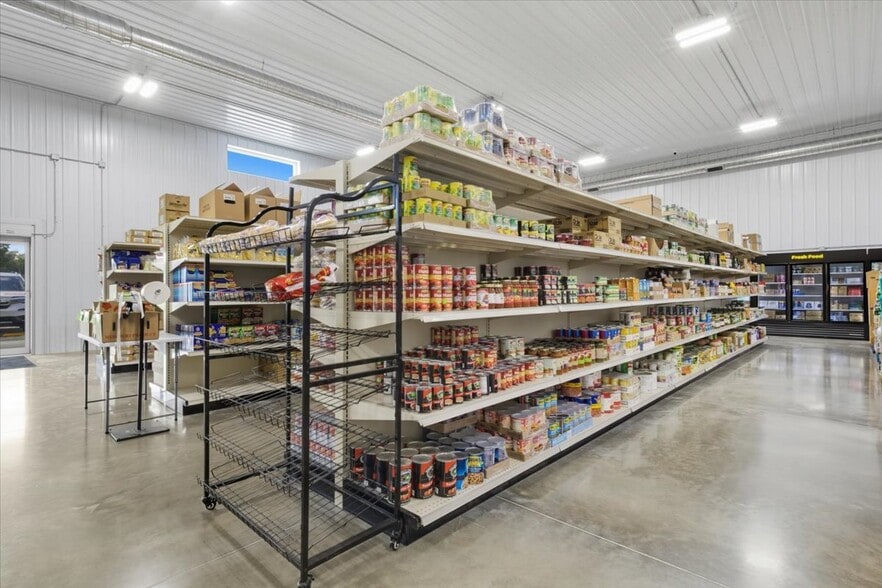 More Photos Of 105 N Broadway St, Syracuse Freestanding For Sale