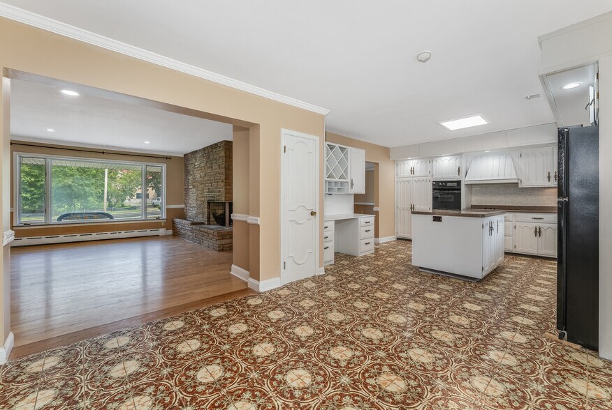 More Photos Of 2431 Route 57 East, Washington Office Residential For Sale