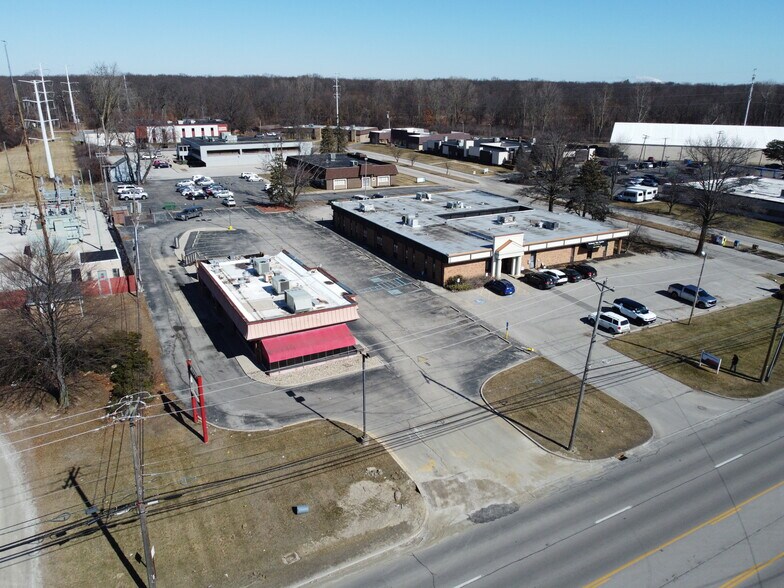 More Photos Of 5560 W Central Ave, Toledo Fast Food For Sale