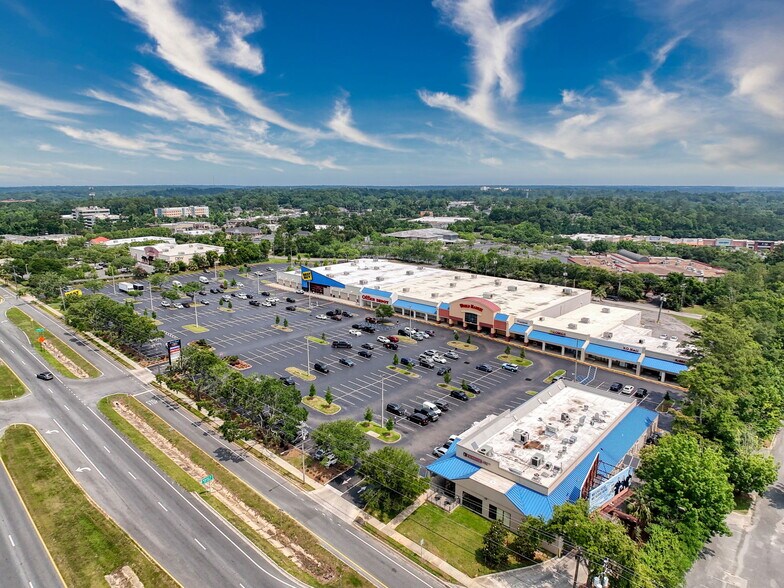 More Photos Of 1496 Apalachee Pky, Tallahassee General Retail For Lease