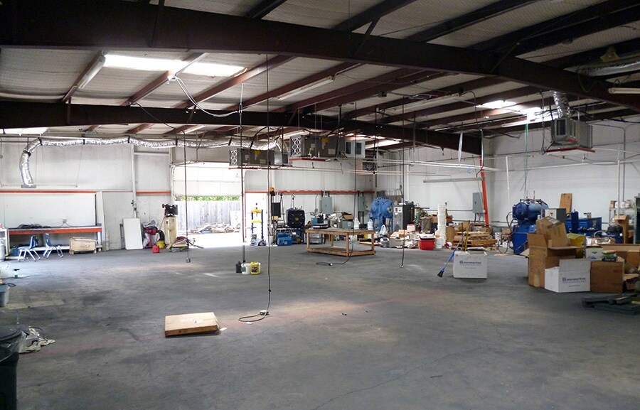 More Photos Of 2421 Thomas Rd, Haltom City Warehouse For Sale