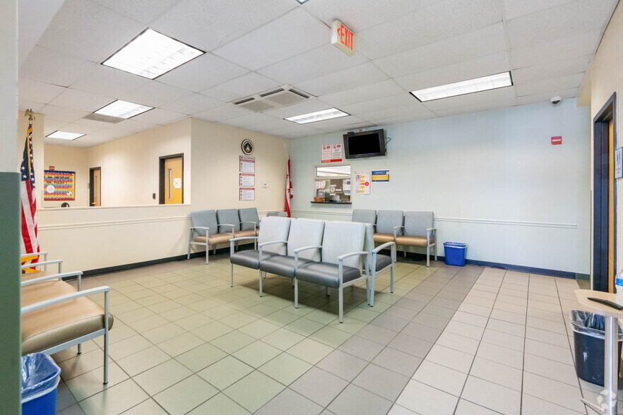 More Photos Of 1230 Taylor St NW, Washington Office For Sale