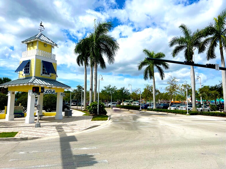 Primary Photo Of 1574-1584 SE 3rd Ct, Deerfield Beach Storefront Retail Office For Lease