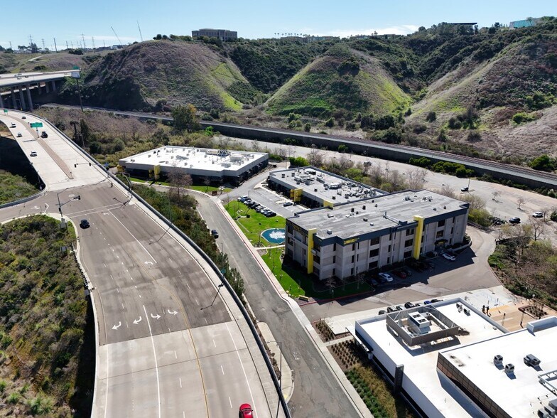 More Photos Of 10110 Sorrento Valley Rd, San Diego Research And Development For Lease