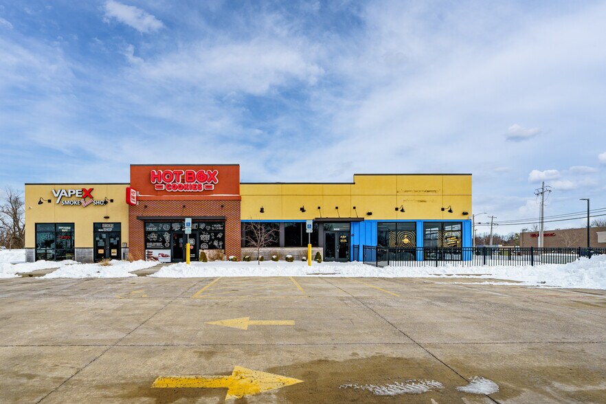 Primary Photo Of 630 W Highway 50, O'Fallon Storefront Retail Office For Lease