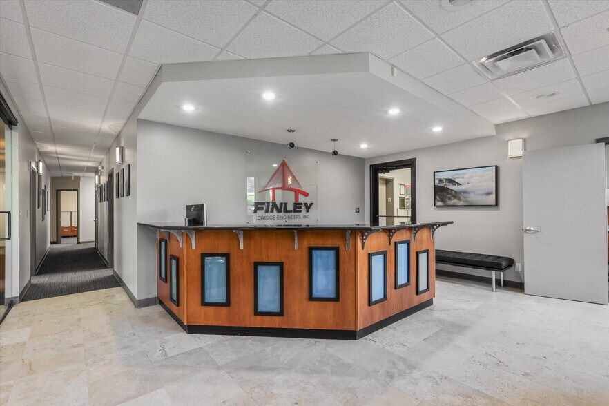 More Photos Of 1589 Metropolitan Blvd, Tallahassee Office For Lease