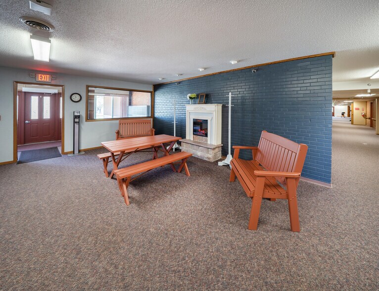 100 Robert Ave North, Jasper, MN 56144 Assisted Living For Sale