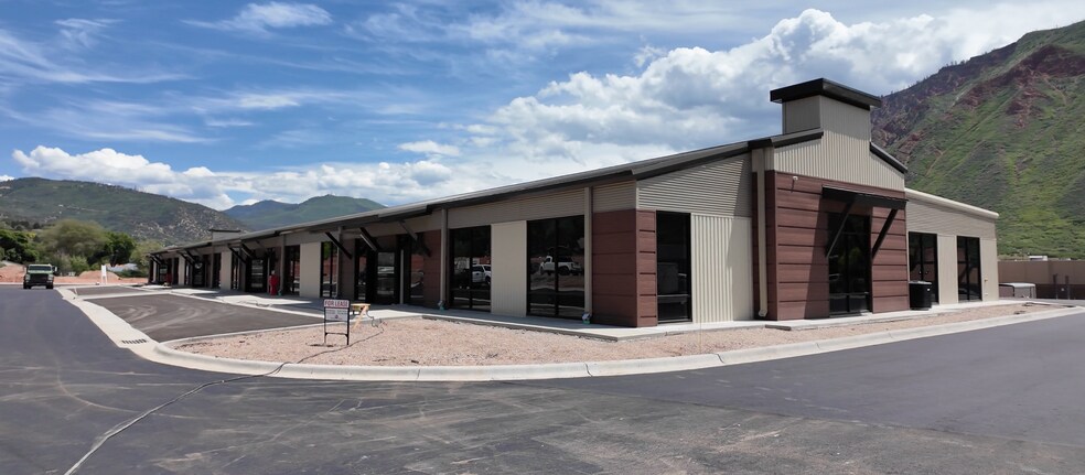 Primary Photo Of 304 Center Dr., Glenwood Springs Light Manufacturing For Lease
