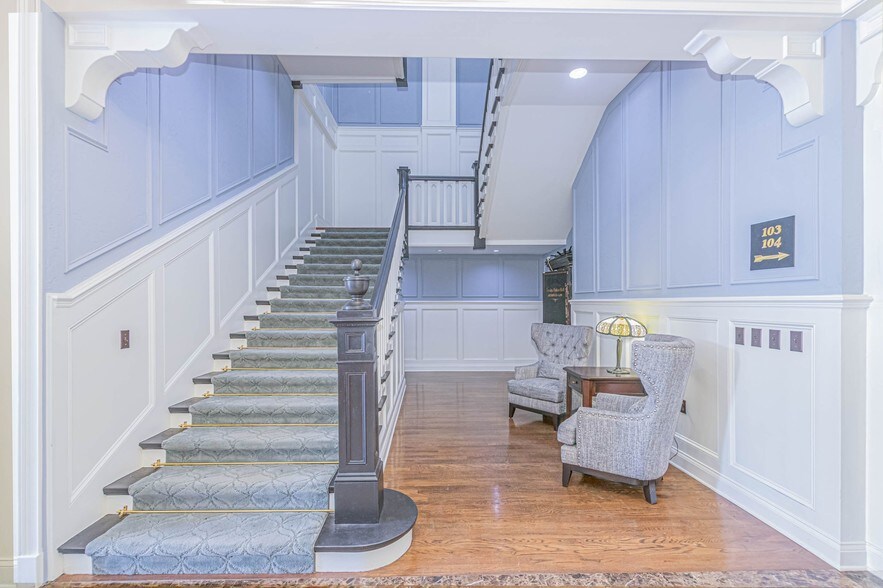 More Photos Of 110 W Indiana Ave, Deland Office For Sale