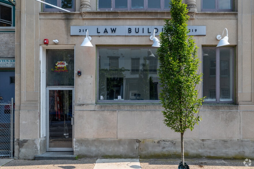 More Photos Of 219 E Hanover St, Trenton Loft Creative Space For Lease