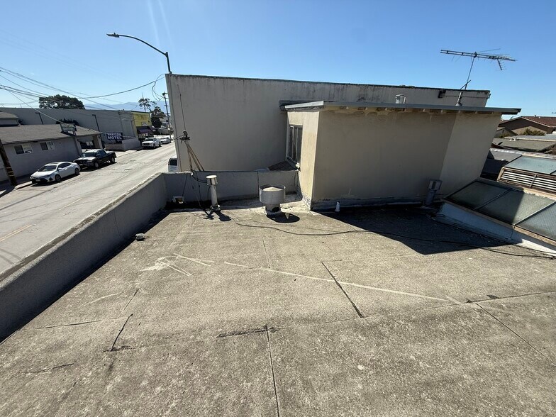 More Photos Of 3 S Wood St, Salinas Storefront Retail Residential For Sale