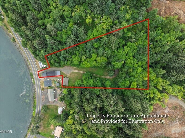 More Photos Of 4283 Yaquina Bay Rd, Newport Apartments For Sale