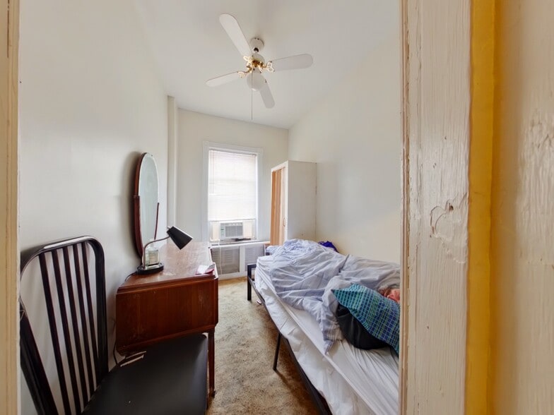 More Photos Of 1409 72nd Ave, Philadelphia Healthcare For Sale