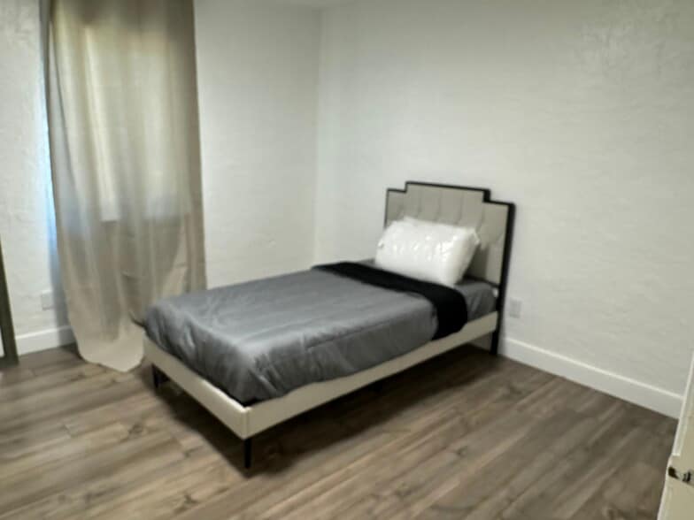 More Photos Of 511 G St, Galt Assisted Living For Sale
