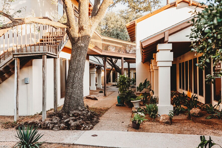 More Photos Of 1165 Lytle Way, Abilene Office For Lease