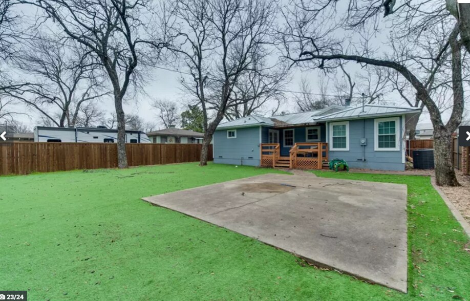 More Photos Of 105 N 6th St, Midlothian Medical For Lease