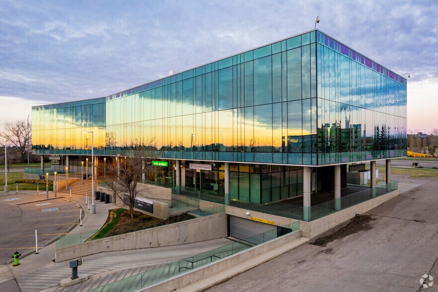 More Photos Of 5010 Richard Rd SW, Calgary Office For Lease