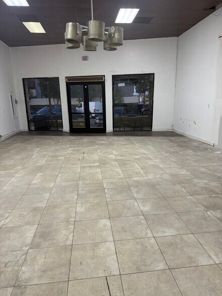 More Photos Of 3801-3817 Pacific Coast Hwy, Torrance Storefront For Lease