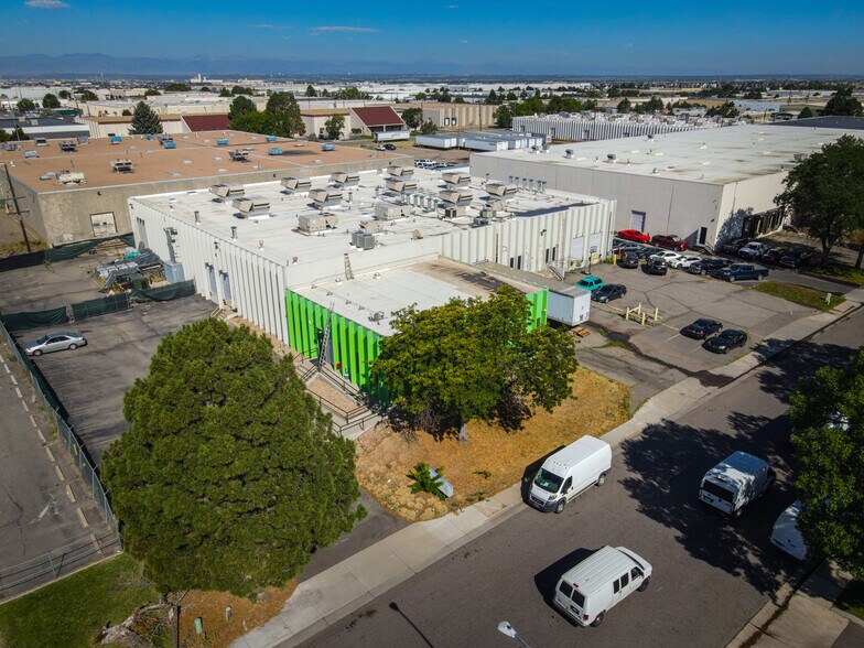 More Photos Of 4995 Lima St, Denver Warehouse For Sale