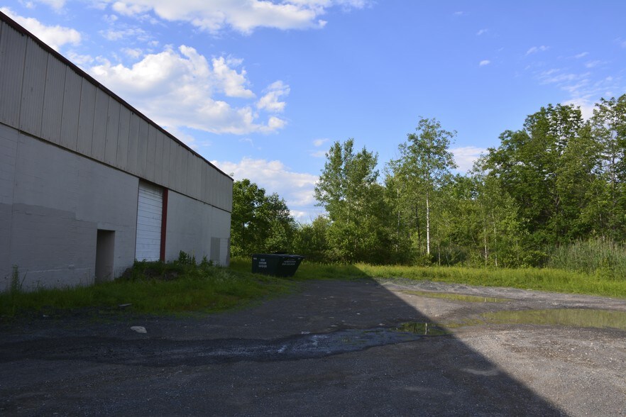 More Photos Of 63 Railroad Ave, Wallkill Warehouse For Sale