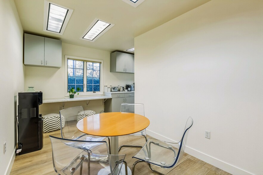 More Photos Of 120B Santa Margarita Ave, Menlo Park Office For Lease