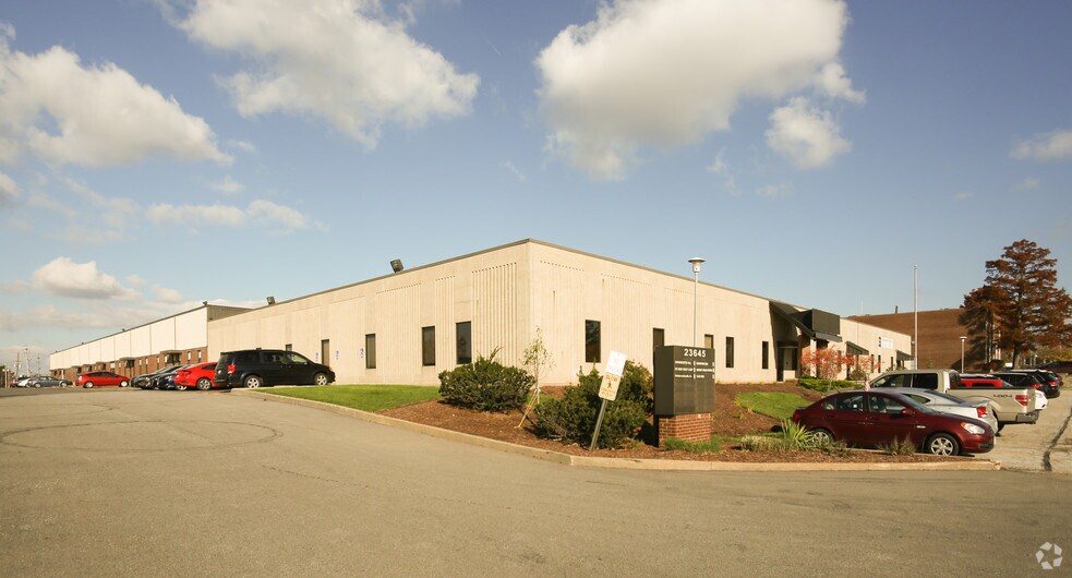More Photos Of 23645 Mercantile Rd, Beachwood Flex For Lease