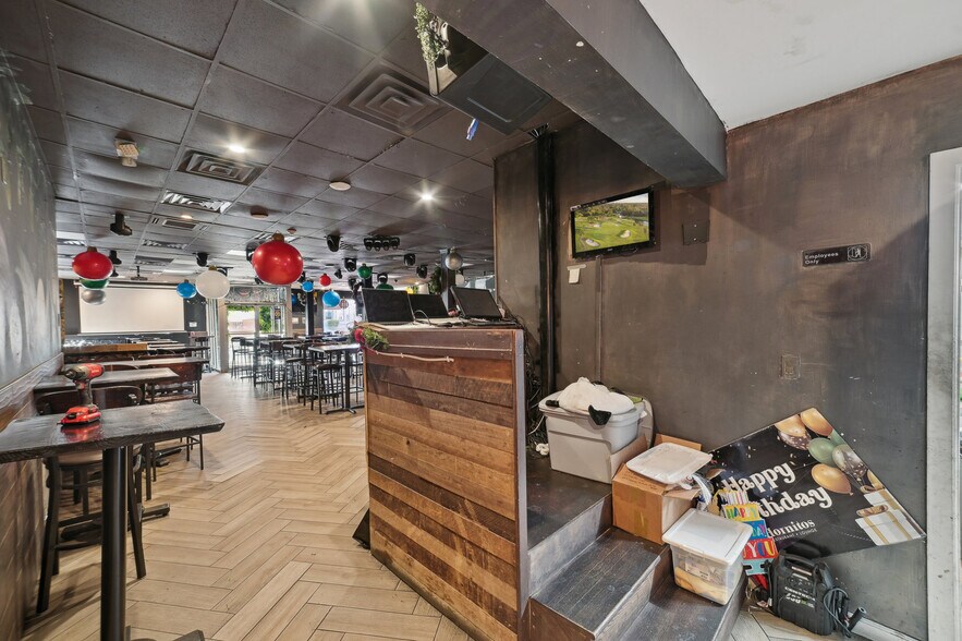 More Photos Of 487-489 21st Ave, Paterson Bar For Sale