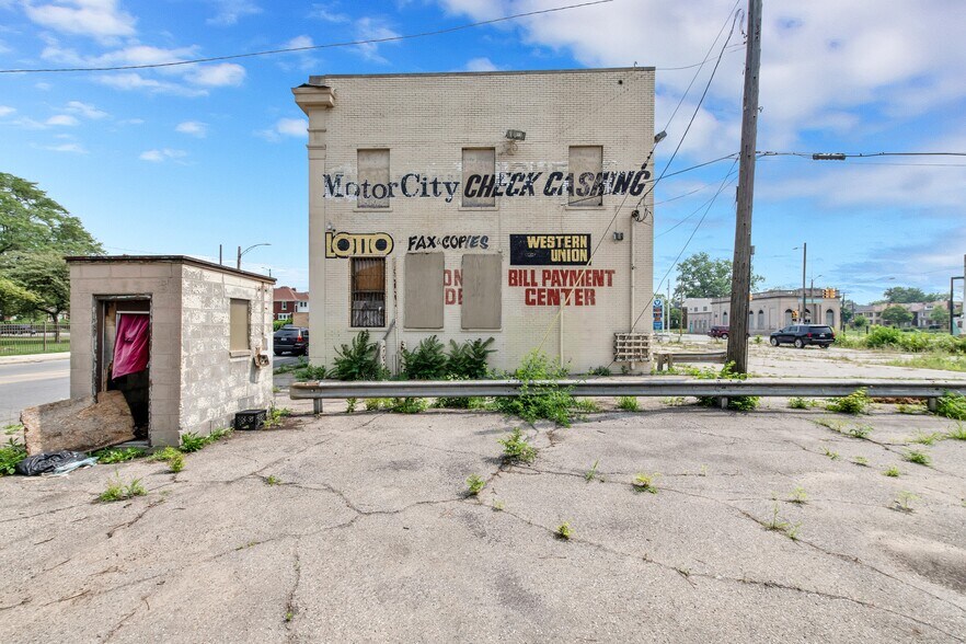 More Photos Of 9137 Linwood St, Detroit Specialty For Sale