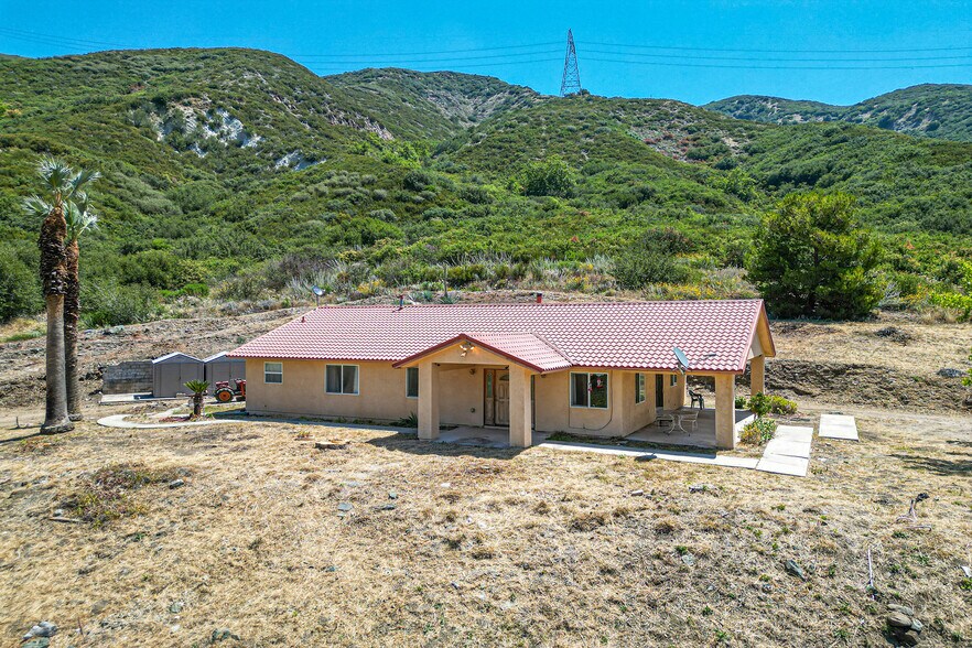 More Photos Of 1449 Lytle Creek Rd, Lytle Creek Flex For Sale