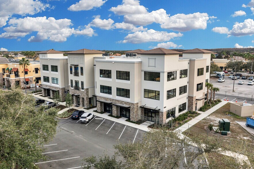 More Photos Of 13564 Village Park Dr, Orlando Office For Lease