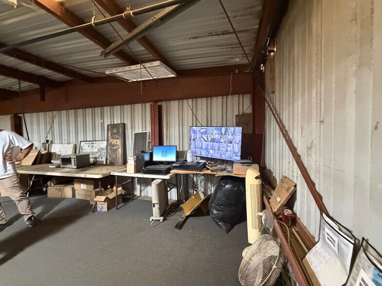 More Photos Of 20180 Spence Rd, Salinas General Retail For Sale