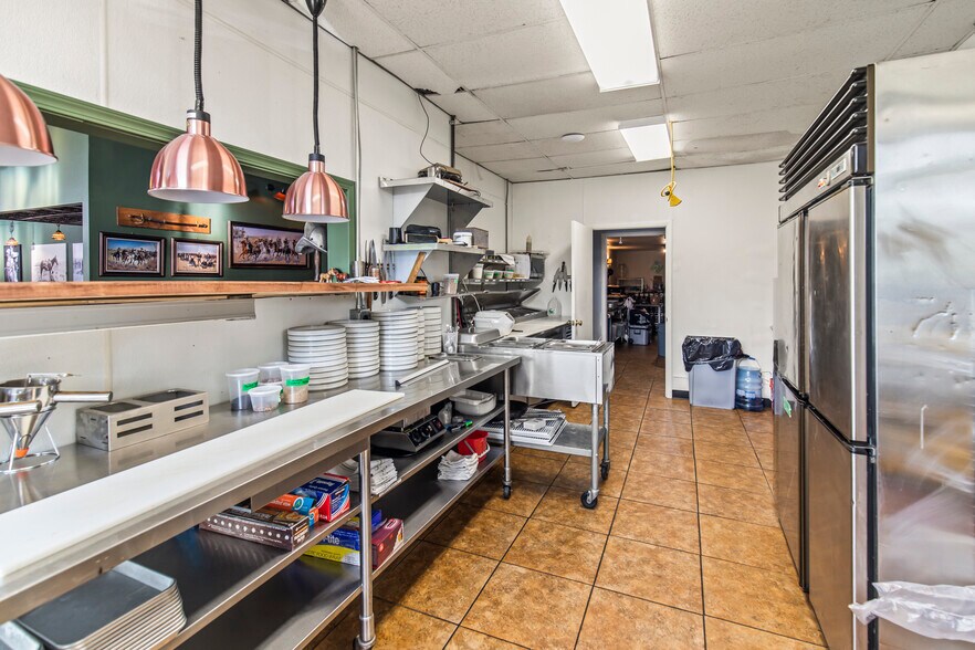 More Photos Of 108 N Main St, Richfield Office Residential For Sale