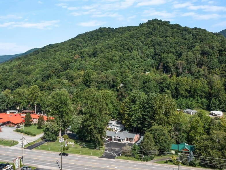 More Photos Of 2474 Soco Rd, Maggie Valley Hotel For Sale