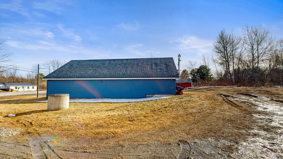 More Photos Of 444 Smithfield Rd, Belgrade Convenience Store For Sale